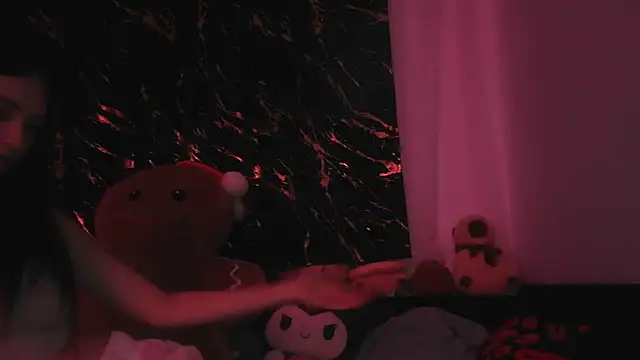 Snapshot of karlaluuvv chatting on March 2026 05:27:02 PM karlaluuvv online show from March 2026 05:27:02 PM