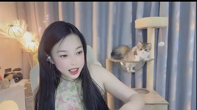 Yumi yuni online show from April 2026 02:04:01 PM