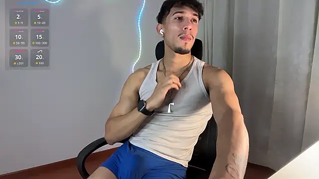 Snapshot of rafael_stone11 chatting on February 2026 01:46:02 AM rafael stone11 online show from February 2026 01:46:02 AM