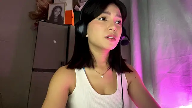 Snapshot of ConstancePorrini chatting on February 2026 05:26:02 AM ConstancePorrini online show from February 2026 05:26:02 AM