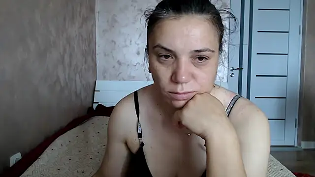 LorraGrey online show from July 2026 06:30:02 AM