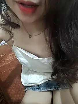 Snapshot of NinaKey chatting on March 2026 05:59:01 PM NinaKey online show from March 2026 05:59:01 PM