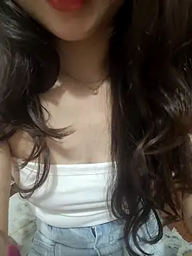 NinaKey online show from March 2026 06:42:01 AM