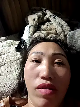 Snapshot of hot-luna- chatting on January 2026 11:03:02 PM hot-luna- online show from January 2026 11:03:02 PM