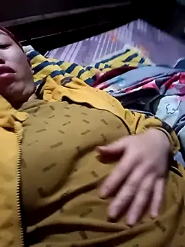 Snapshot of hot-luna- chatting on February 2026 07:50:02 PM hot-luna- online show from February 2026 07:50:02 PM