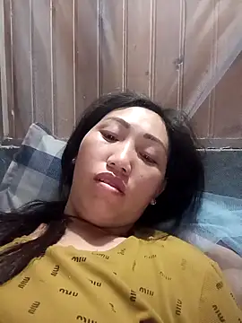 hot-luna- online show from April 2026 09:08:02 PM