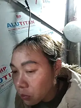 Snapshot of Bella-222 chatting on February 2026 11:58:02 AM Bella-222 online show from February 2026 11:58:02 AM