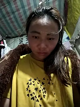 Snapshot of Bella-222 chatting on February 2026 11:22:01 PM Bella-222 online show from February 2026 11:22:01 PM