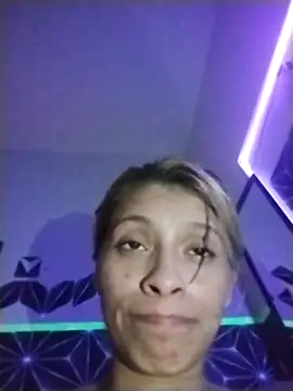 Snapshot of amairany27 chatting on March 2026 12:49:02 AM amairany27 online show from March 2026 12:49:02 AM