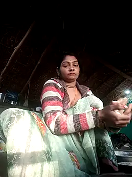 Snapshot of Hotty_raghni chatting on February 2026 02:37:02 AM Hotty raghni online show from February 2026 02:37:02 AM