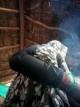 Snapshot of Hotty_raghni chatting on February 2026 03:13:02 AM Hotty raghni online show from February 2026 03:13:02 AM