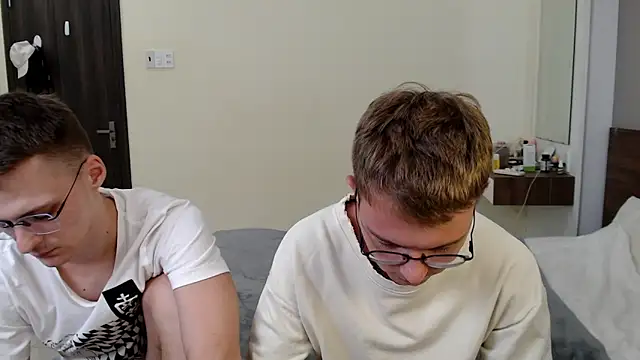 NikiKerryCum online show from May 2026 11:59:01 AM