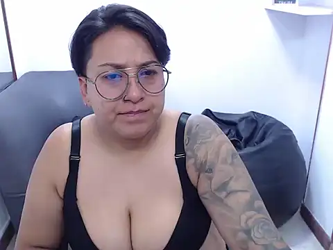 Normani Bates online show from February 2026 12:54:02 PM