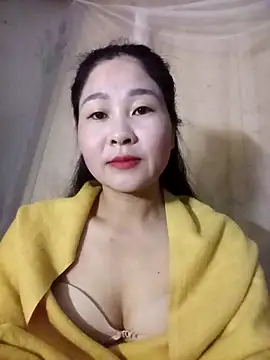 Snapshot of Dunk-namic chatting on February 2026 12:05:02 AM Dunk-namic online show from February 2026 12:05:02 AM