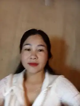 Snapshot of Dunk-namic chatting on February 2026 11:28:02 PM Dunk-namic online show from February 2026 11:28:02 PM