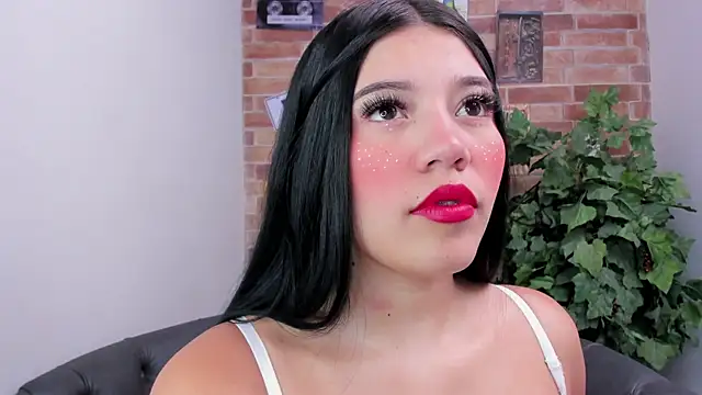 foxy vera online show from April 2026 11:00:01 AM