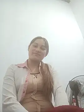 Momo-biki online show from February 2026 01:28:01 PM