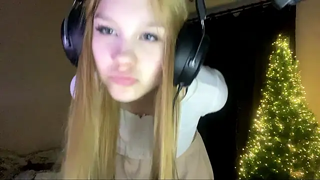 Snapshot of axin_burnell chatting on February 2026 05:39:01 PM axin burnell online show from February 2026 05:39:01 PM