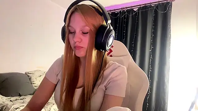 axin burnell online show from March 2026 04:45:01 PM