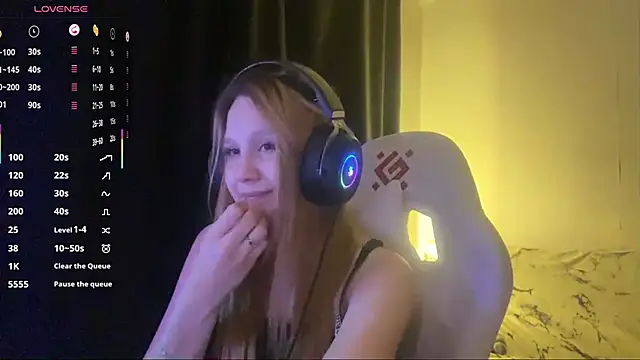 axin burnell online show from June 2026 05:48:01 PM