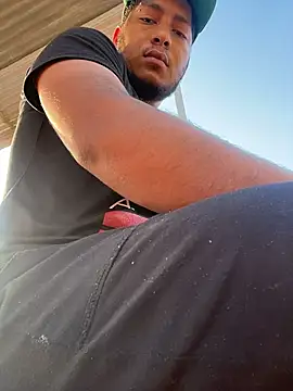 Snapshot of Danny_black11 chatting on January 2026 09:24:01 PM Danny black11 online show from January 2026 09:24:01 PM