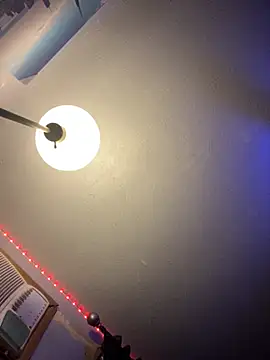 Tupapi696969q online show from March 2026 03:21:01 AM