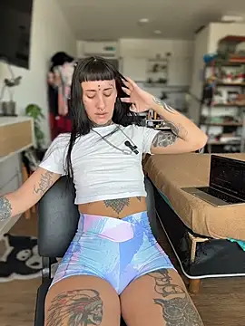 Snapshot of xsadtanas chatting on February 2026 04:38:01 PM xsadtanas online show from February 2026 04:38:01 PM