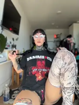 xsadtanas online show from April 2026 03:47:02 PM