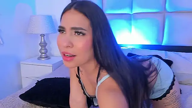 Snapshot of SussyFox chatting on February 2026 12:23:02 PM SussyFox online show from February 2026 12:23:02 PM