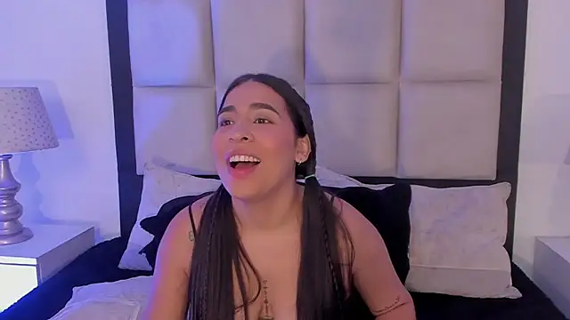 Snapshot of SussyFox chatting on March 2026 01:18:01 PM SussyFox online show from March 2026 01:18:01 PM