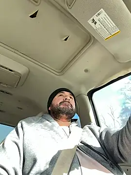 yolanda339 online show from February 2026 07:06:02 PM