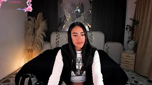 JazminRusso  online show from June 2026 06:47:02 AM