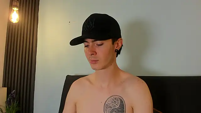 Lio      online show from March 2026 07:15:01 AM