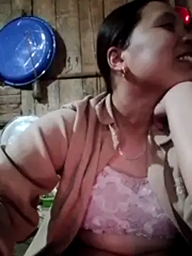 Snapshot of alex_callmemaybe69 chatting on March 2026 12:06:02 AM alex callmemaybe69 online show from March 2026 12:06:02 AM