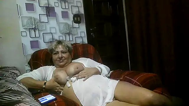 Snapshot of bialoba7 chatting on July 2026 01:58:33 AM bialoba7 online show from July 2026 01:58:33 AM