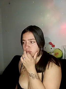 Snapshot of _juli17_ chatting on February 2026 08:01:02 PM juli17 online show from February 2026 08:01:02 PM