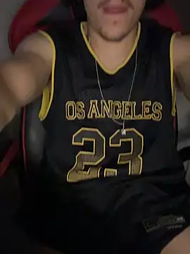 Snapshot of hungtwinkBR chatting on March 2026 01:00:01 AM hungtwinkBR online show from March 2026 01:00:01 AM