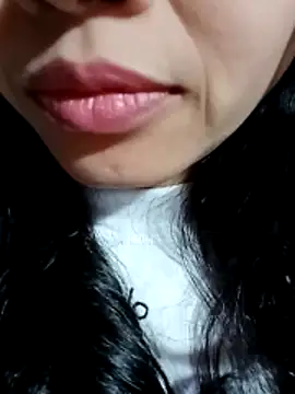 Snapshot of Hana-love2026 chatting on February 2026 04:33:02 AM Hana-love2026 online show from February 2026 04:33:02 AM