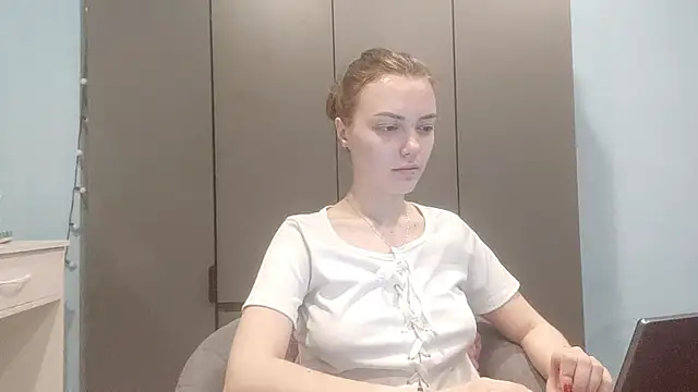 Snapshot of AndreeMerryman chatting on February 2026 01:31:01 AM AndreeMerryman online show from February 2026 01:31:01 AM