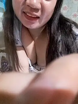 Zyramae 25 online show from February 2026 08:13:01 PM