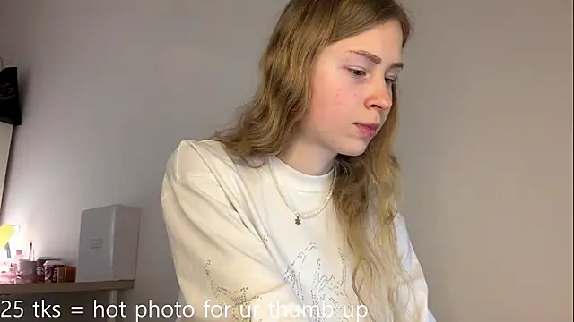 Flexiblegirl online show from March 2026 04:35:01 PM