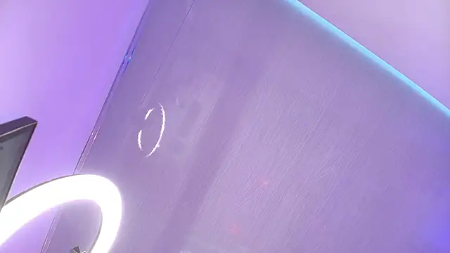 Madame scarlett online show from April 2026 11:27:01 AM