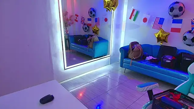 Madame scarlett online show from June 2026 11:34:01 AM