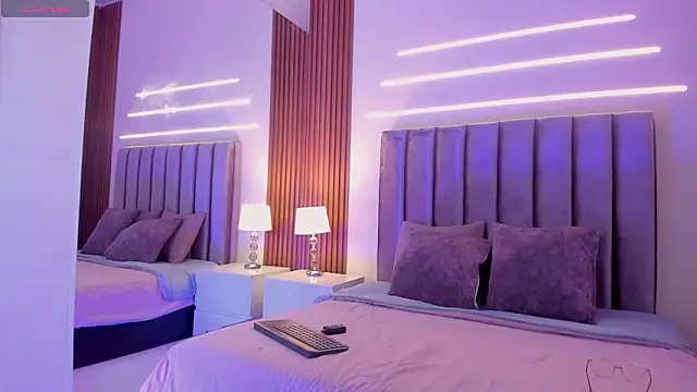 LilyHartt online show from March 2026 12:01:01 PM