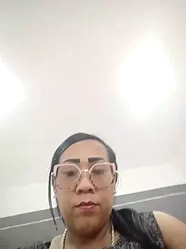 Snapshot of Oliviia_williams chatting on February 2026 11:29:01 AM Oliviia williams online show from February 2026 11:29:01 AM