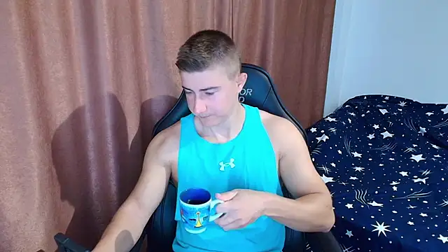 Snapshot of TodMusclePower9 chatting on February 2026 07:23:01 AM TodMusclePower9 online show from February 2026 07:23:01 AM