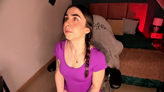 Luna tagliaferri online show from April 2026 08:13:02 PM