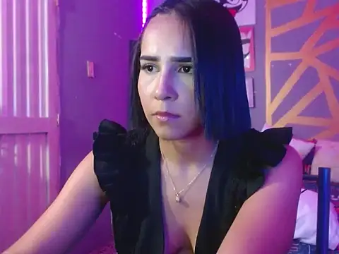 Evelyn lovers  online show from March 2026 12:36:02 AM