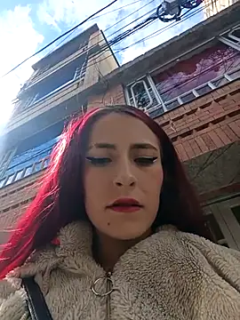 im scarlett18x online show from February 2026 07:25:02 PM