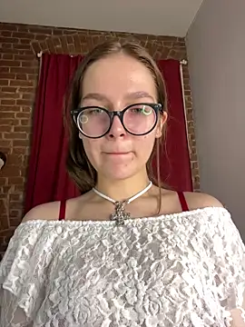 MyKittySayMeow online show from March 2026 08:45:02 PM